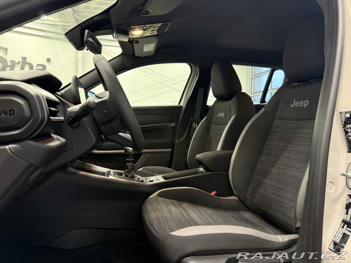 Jeep Avenger Longitude 1.2 Turbo 100k 2025