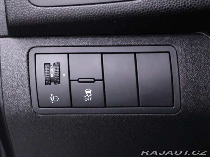 Kia Venga 1,4 CVVT 66kW CZ Klimatiz 2011