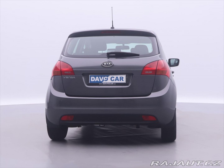 Kia Venga 1,4 CVVT 66kW CZ Klimatiz 2011