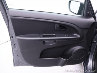 Kia Venga 1,4 CVVT 66kW CZ Klimatiz 2011