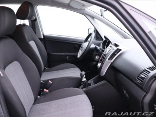 Kia Venga 1,4 CVVT 66kW CZ Klimatiz 2011