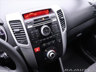 Kia Venga 1,4 CVVT 66kW CZ Klimatiz 2011