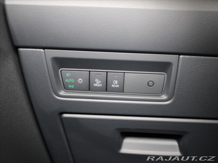 Volkswagen Touareg 3,0 TDi 210kW R-Line 68tk 2023