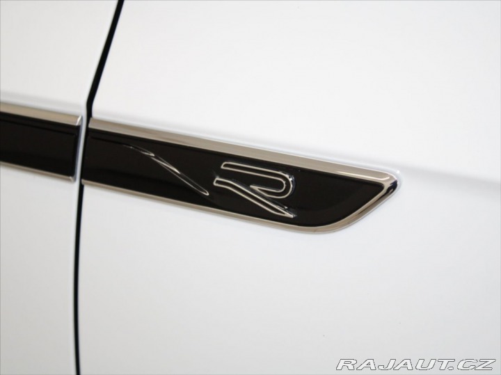 Volkswagen Touareg 3,0 TDi 210kW R-Line 68tk 2023