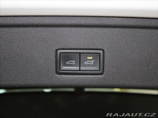 Volkswagen Touareg 3,0 TDi 210kW R-Line 68tk 2023