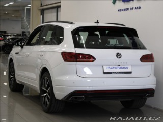 Volkswagen Touareg 3,0 TDi 210kW R-Line 68tk 2023