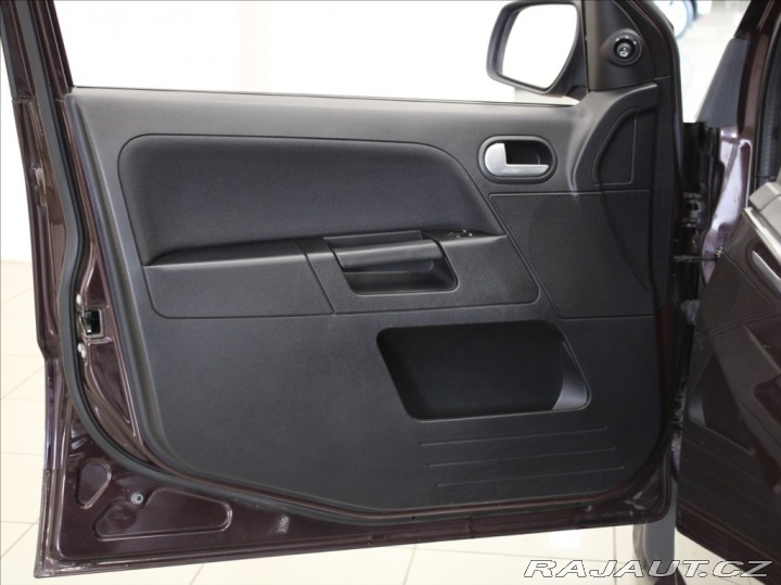 Ford Fusion 1,6 16V 74kW 1.majitel 10 2011