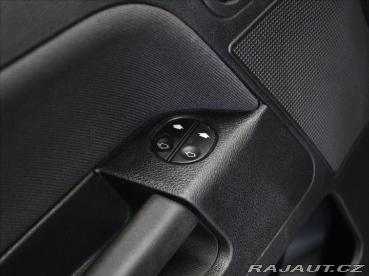 Ford Fusion 1,6 16V 74kW 1.majitel 10 2011