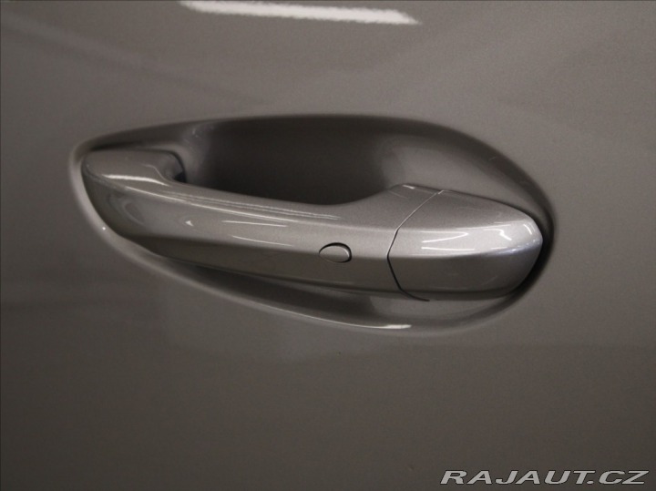 MG HS 1,5 PHEV 200kW Exclusive 2025