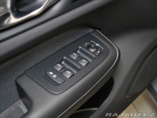 Volvo S60 2,0 B5 AWD AT Ultimate PA 2024