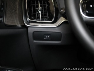 Volvo S60 2,0 B5 AWD AT Ultimate PA 2024