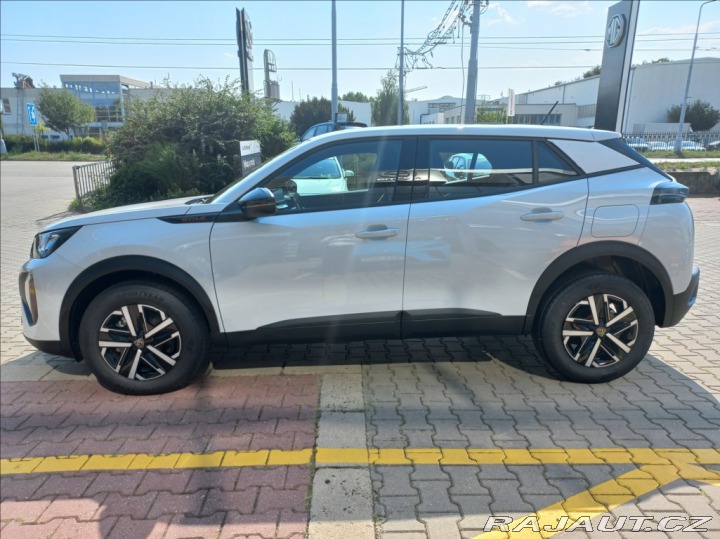 Peugeot 2008 1,2 STYLE Hybrid 145 e-DC 2025