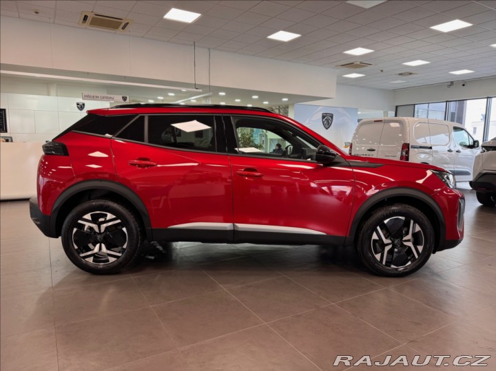 Peugeot 2008 1,2 ALLURE Hybrid 145 e-D 2026