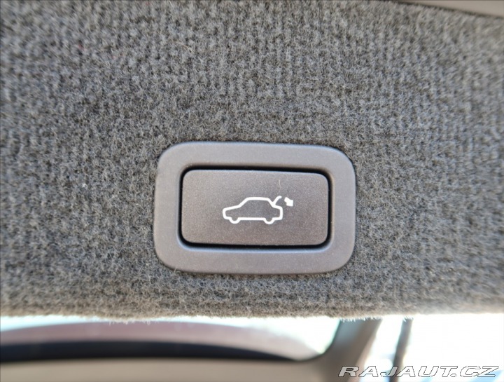 Volvo XC60 2,4 D5 AWD SUMMUM 2015