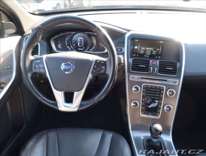 Volvo XC60 2,4 D5 AWD SUMMUM 2015