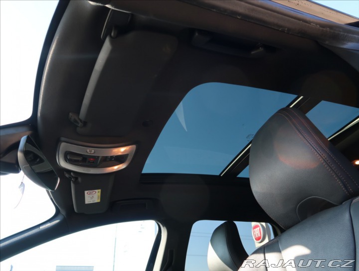 Volvo XC60 2,4 D5 AWD SUMMUM 2015