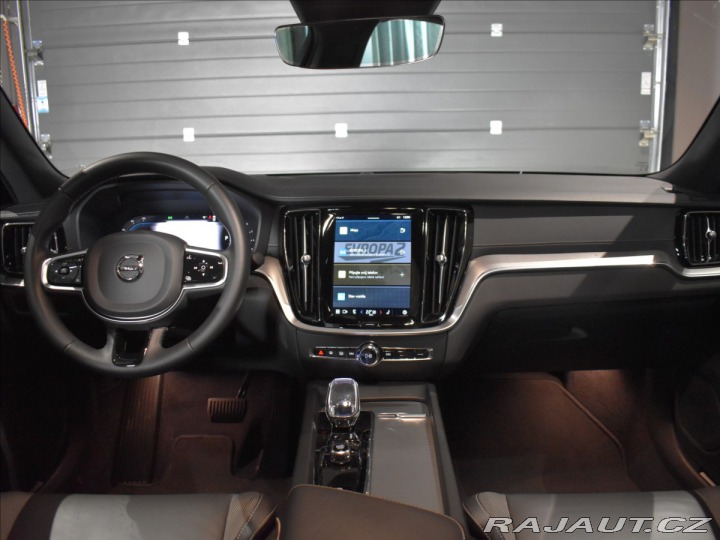 Volvo S60 2,0 B5 AWD Ultimate Pano, 2023