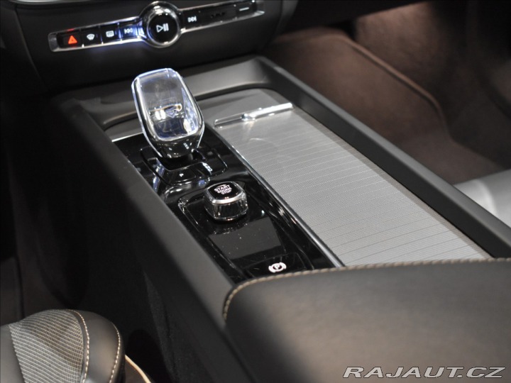 Volvo S60 2,0 B5 AWD Ultimate Pano, 2023