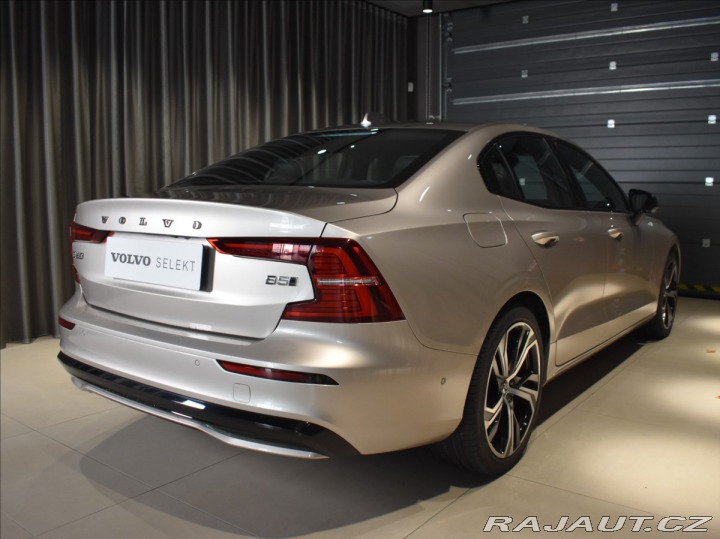 Volvo S60 2,0 B5 AWD Ultimate Pano, 2023