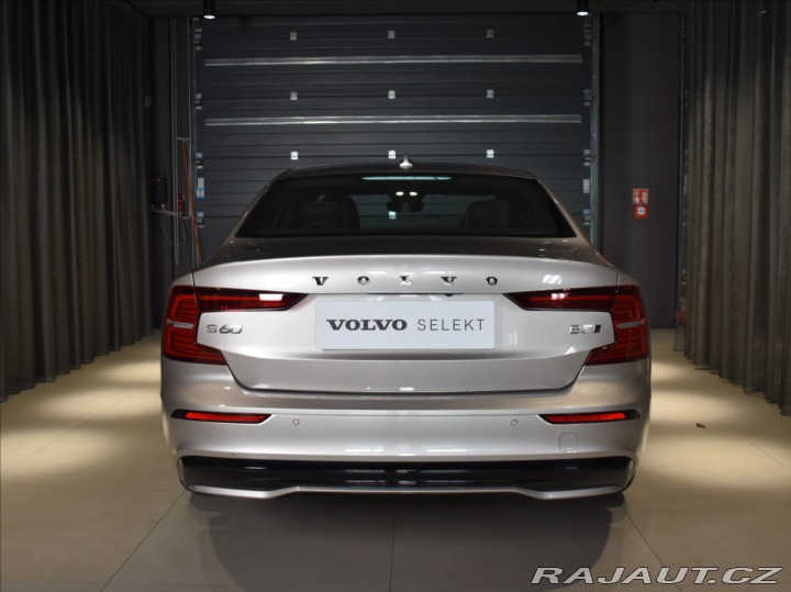 Volvo S60 2,0 B5 AWD Ultimate Pano, 2023