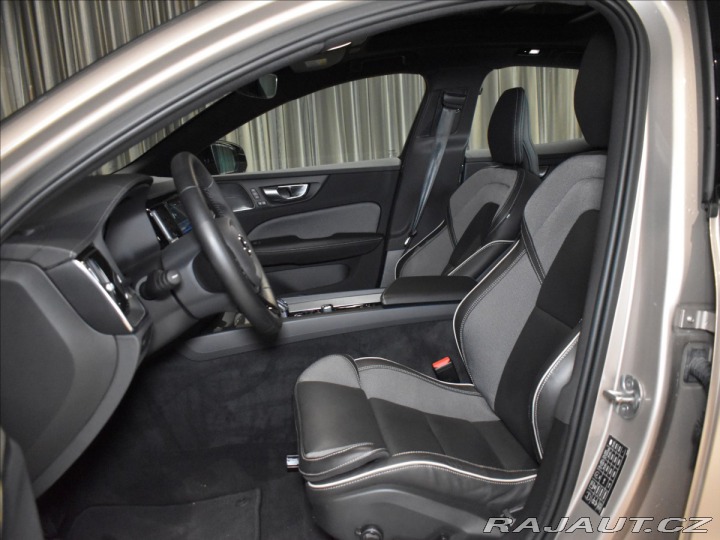 Volvo S60 2,0 B5 AWD Ultimate Pano, 2023