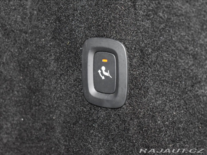 Volvo XC60 2,0 B4 AWD Momentum Pro B 2021