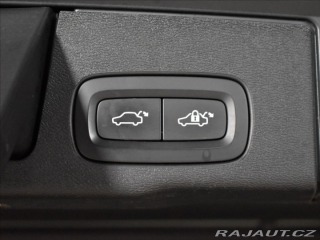 Volvo XC60 2,0 B4 AWD Momentum Pro B 2021