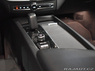 Volvo XC60 2,0 B4 AWD Momentum Pro B 2021