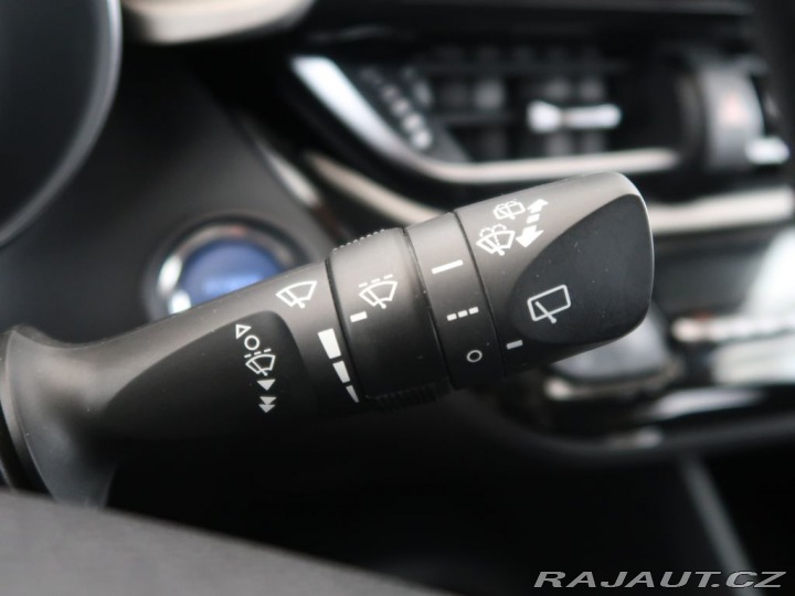 Toyota C-HR 1.8Hybrid,CZ,Comfort Busi 2023