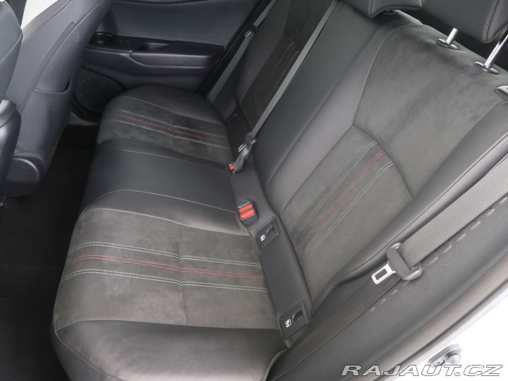 Toyota C-HR 2.0Hybrid,CZ,1Maj,Selecti 2021