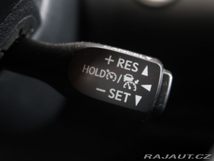 Toyota C-HR 2.0Hybrid,CZ,1Maj,Selecti 2021