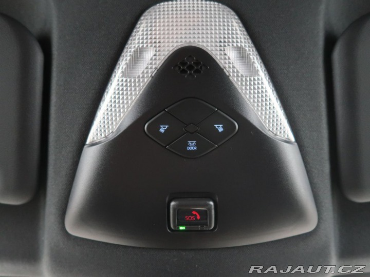 Toyota C-HR 2.0Hybrid,CZ,1Maj,Selecti 2021