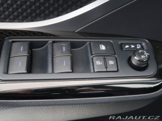 Toyota C-HR 2.0Hybrid,CZ,1Maj,Selecti 2021