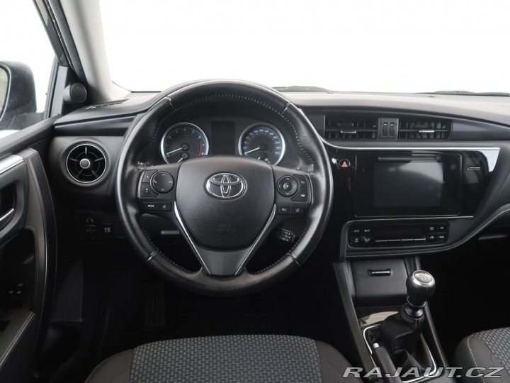 Toyota Corolla 1.6i,CZ,1Maj,Comfort Tech 2018