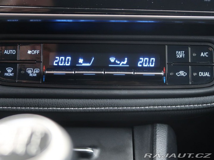 Toyota Corolla 1.6i,CZ,1Maj,Comfort Tech 2018