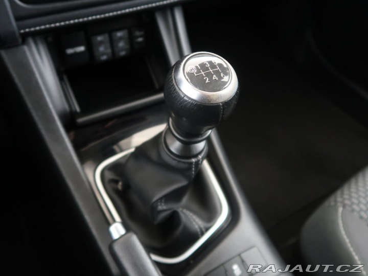 Toyota Corolla 1.6i,CZ,1Maj,Comfort Tech 2018