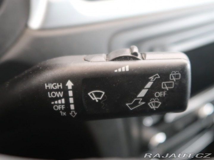 Škoda Rapid 1.6TDi,66kW,CZ,Manuál 2015