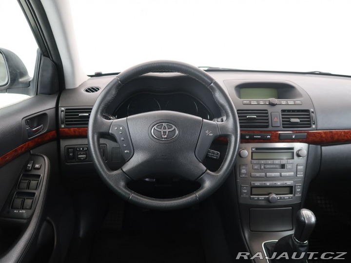 Toyota Avensis 2.0VVT-i,108kW,CZ,Manuál 2003