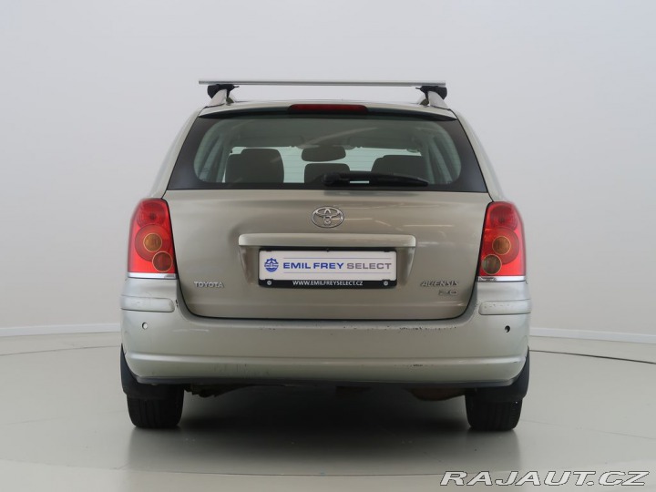 Toyota Avensis 2.0VVT-i,108kW,CZ,Manuál 2003