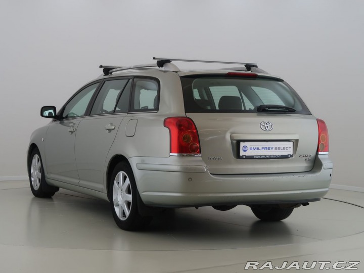 Toyota Avensis 2.0VVT-i,108kW,CZ,Manuál 2003