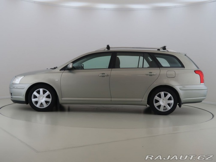 Toyota Avensis 2.0VVT-i,108kW,CZ,Manuál 2003