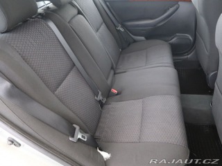 Toyota Avensis 2.0VVT-i,108kW,CZ,Manuál 2003