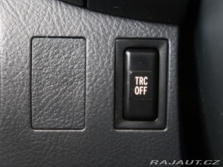 Toyota Avensis 2.0VVT-i,108kW,CZ,Manuál 2003