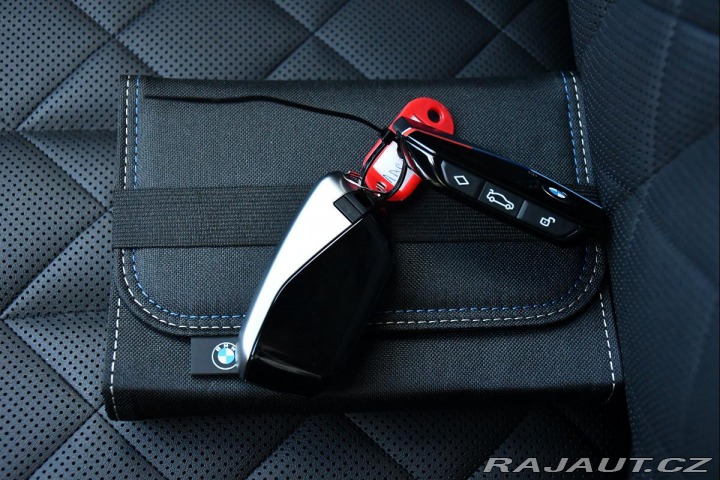 BMW X5 xD30d M-SPORT REZERVACE 2024