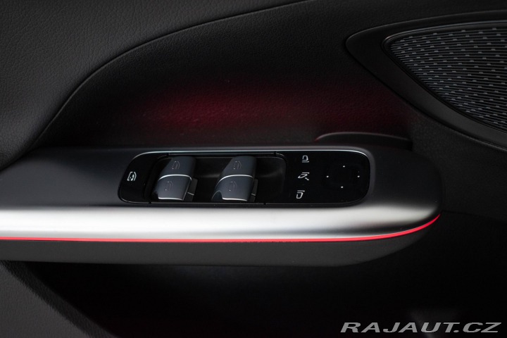 Mercedes-Benz C C 220d 4MATIC*NIGHT*ZÁRUK 2024