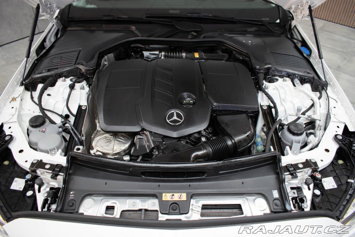 Mercedes-Benz C C 220d 4MATIC*NIGHT*ZÁRUK 2024