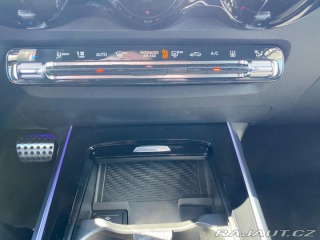 Mercedes-Benz EQB 300 4MATIC 2025