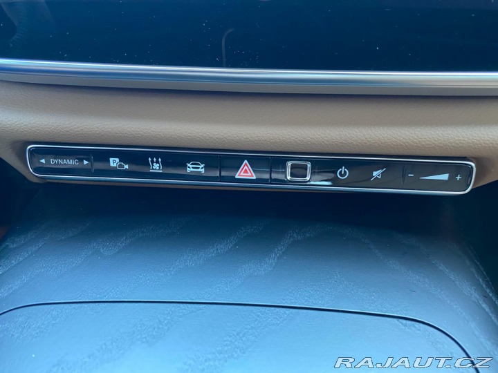 Mercedes-Benz E E 220 D 4MATIC 2025