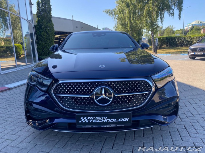Mercedes-Benz E E 220 D 4MATIC 2025