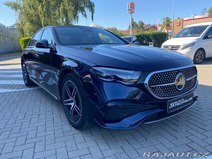 Mercedes-Benz E E 220 D 4MATIC 2025